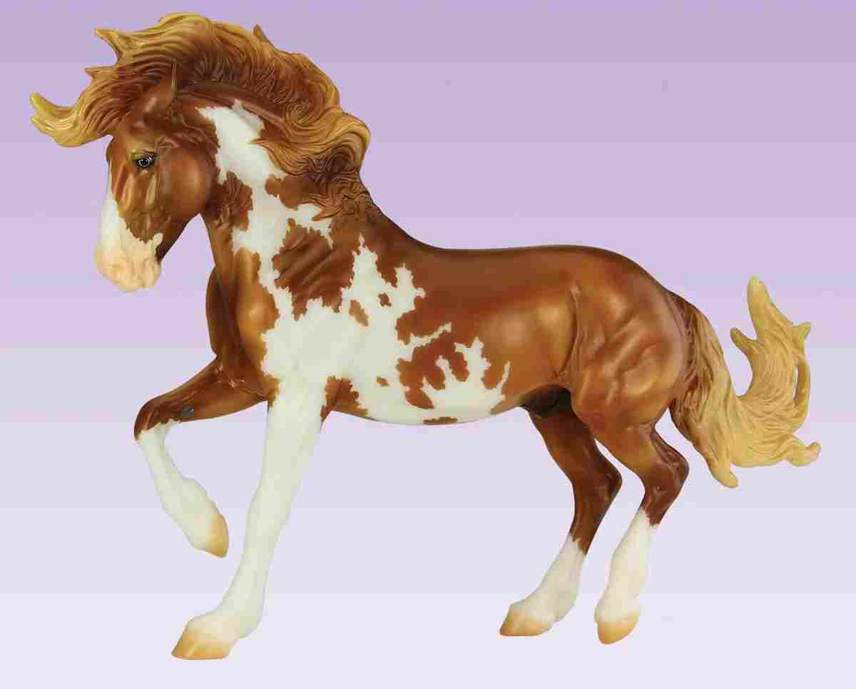 BREYER - MOJAVE MUSTANG